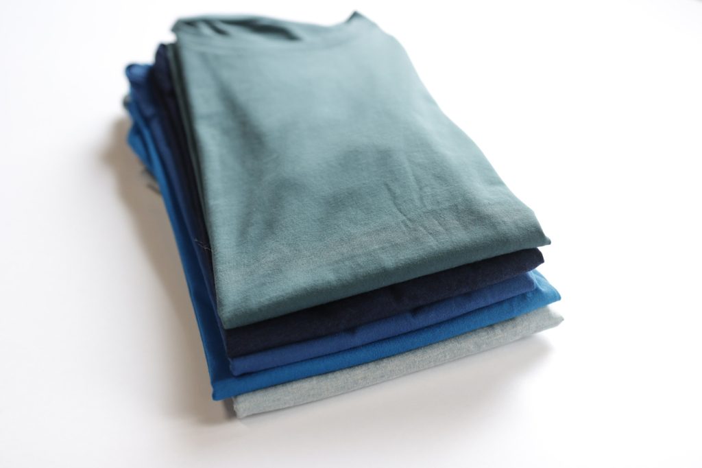 Tekstiilit ja t-paidat painatuksella Jettasetilta.